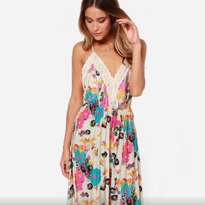 Cream Floral Print Maxi Dress